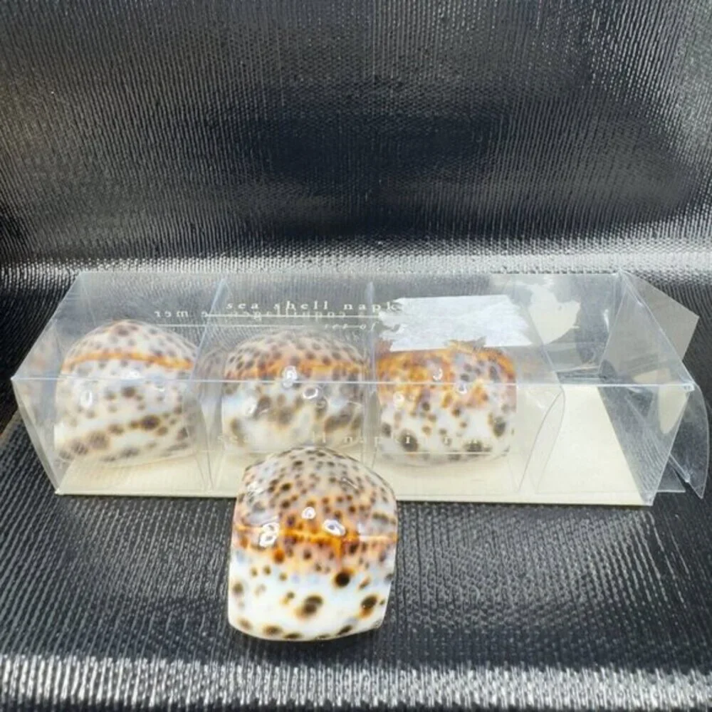 Pier 1 Brown Tiger‎ Spotted Cowrie Seashell Shell Napkin Rings Set 4 New In Box
